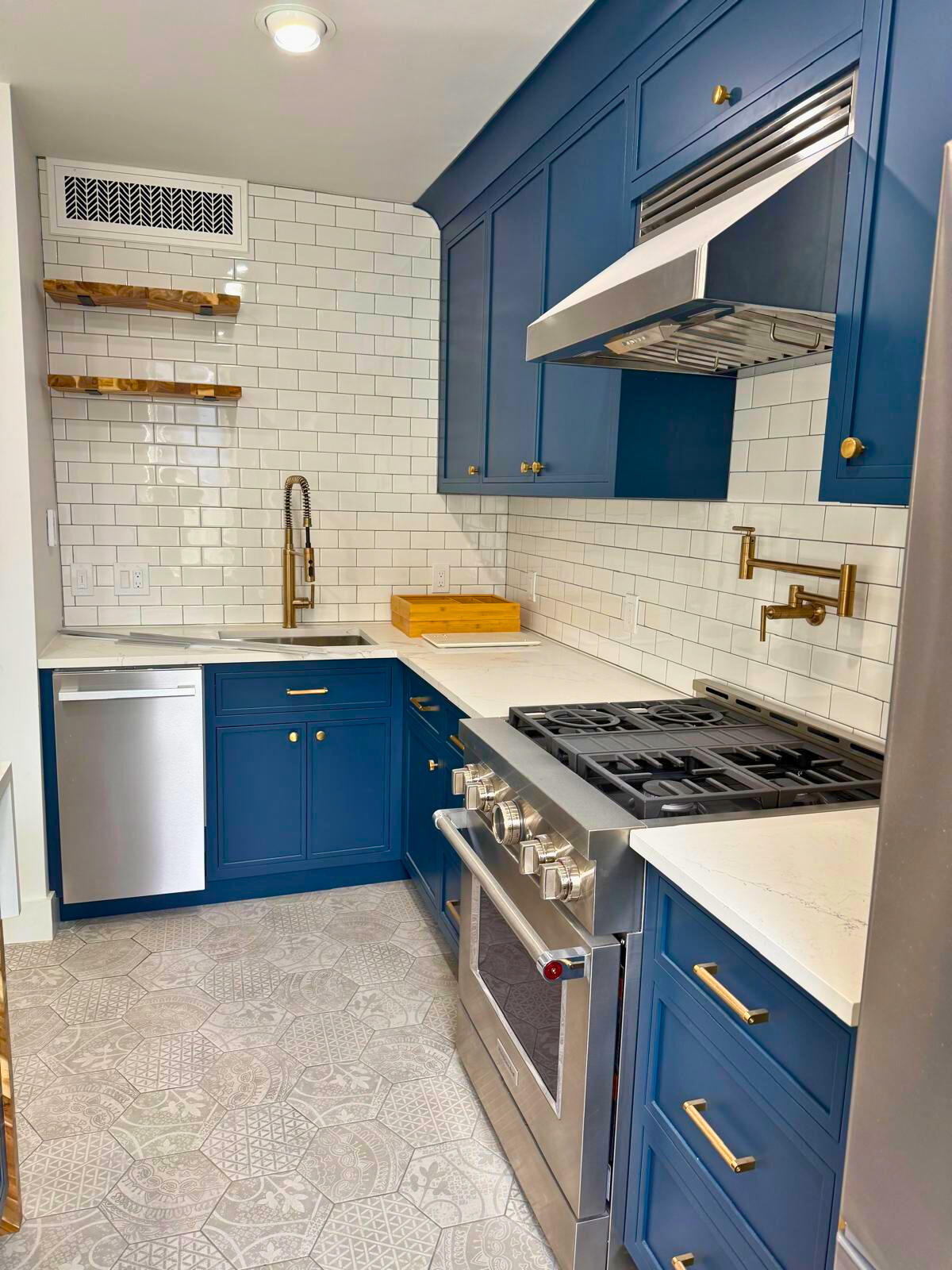 Modern kitchen remodeling